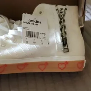 Adidas NIZZA HI HM white hi top athletic shoes shoes Pharrell Williams NWT adidas Originals | Shoes | Adidas Nizza Hi Hm White Hi Top  main image 3